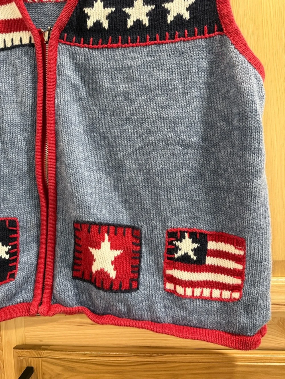 Christopher & Banks Vintage Americana Grannycore Patriotic Patchwork Vest Size L - Picture 2 of 7